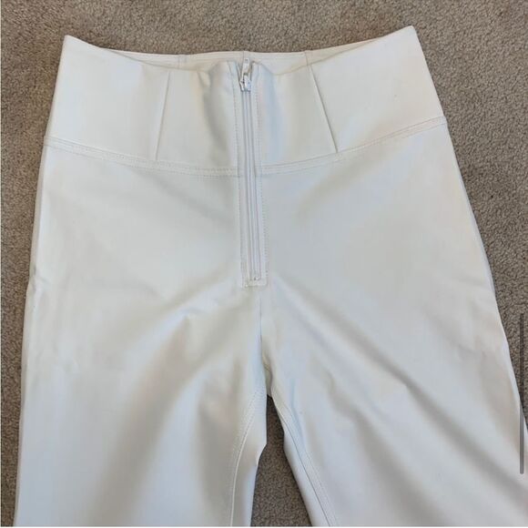 FREDDY WR.UP white faux leather vegan High Waisted 7/8 Length leggings Sz L NWT - Picture 3 of 10